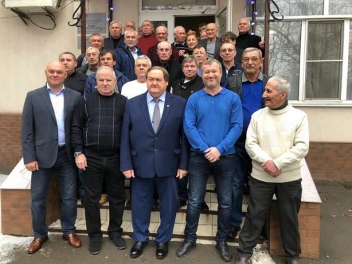 Новогодний подарок для ветеранов